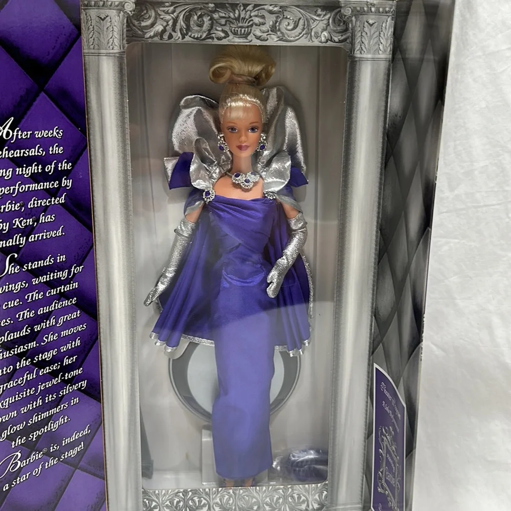 Barbie - Picture 7 of 8